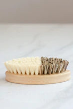 Casa Agave Vegetable Brush